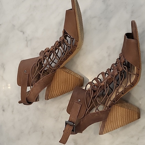 Vince Camuto Strappy Dark Nude Heels - Picture 2 of 5